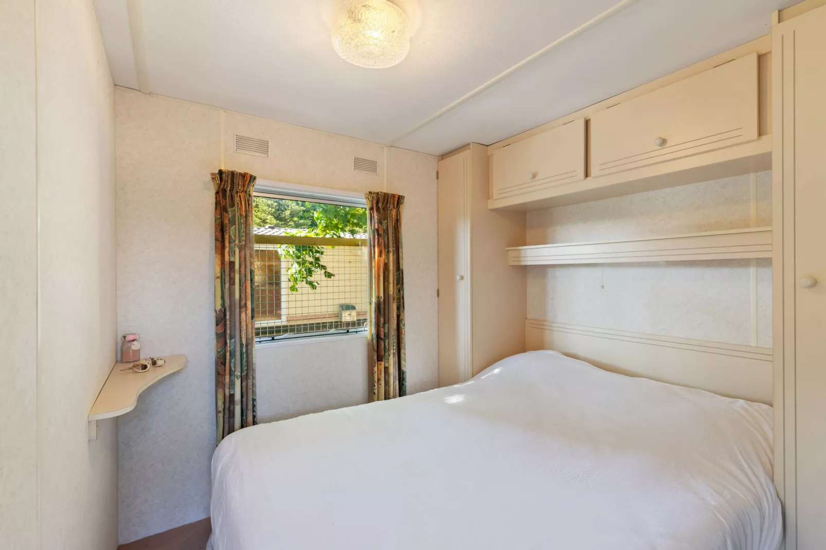 Pinksterbloem-Bedroom