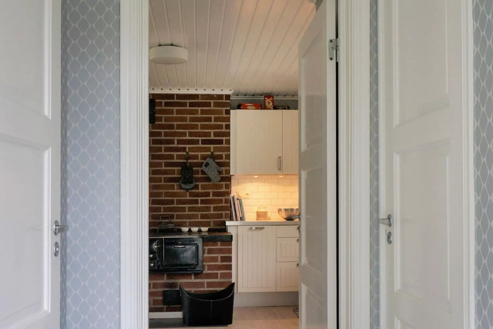 6 person holiday home in APLARED-By Traum-Indoor