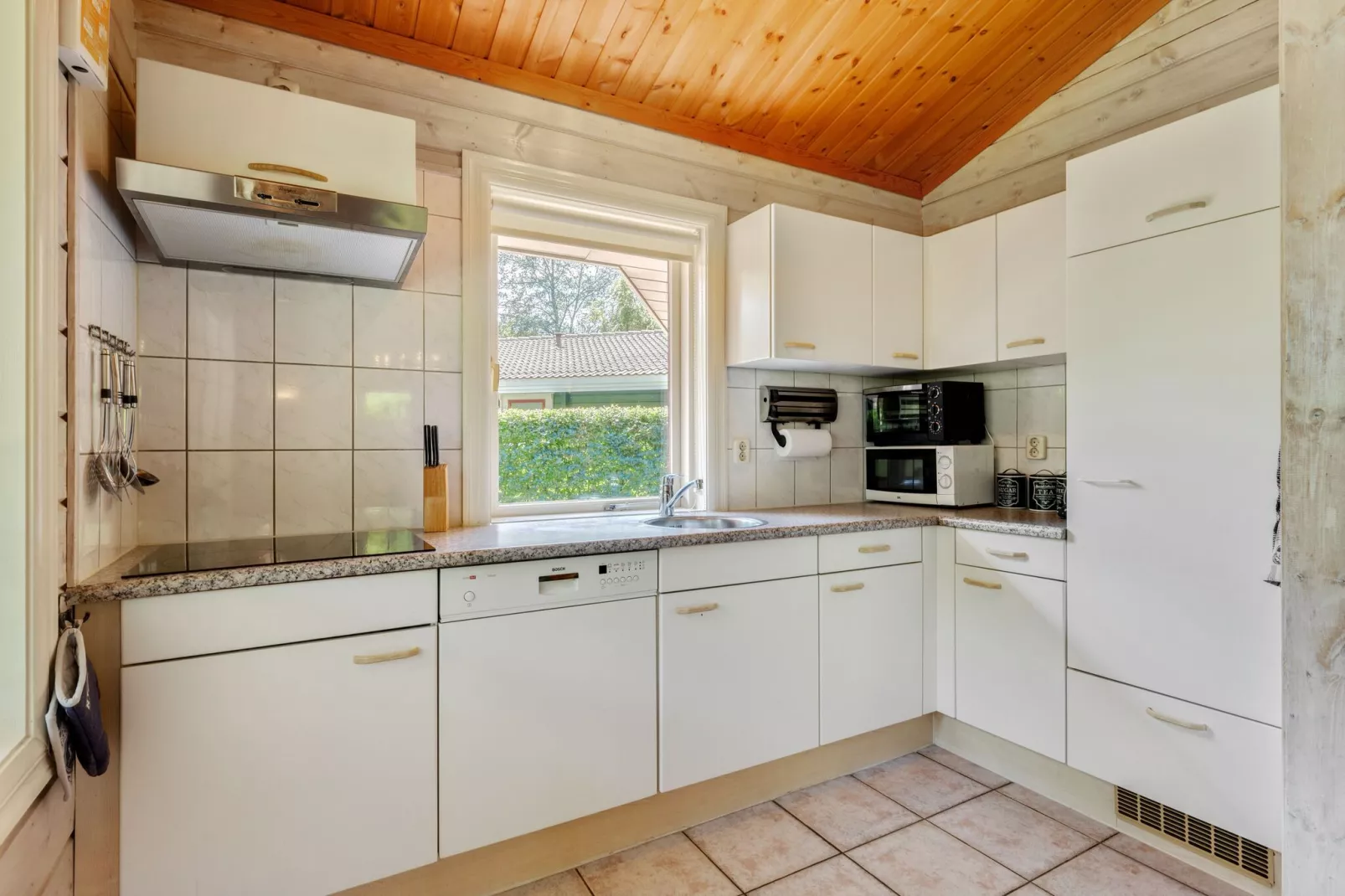 Chalet Veluwemeer-Kitchen