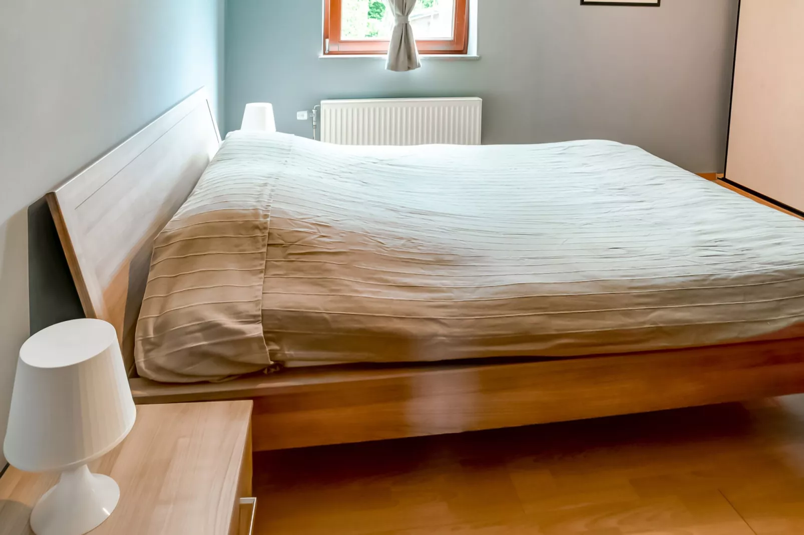 Gîte de 8 personnes avec piscine-Bedroom
