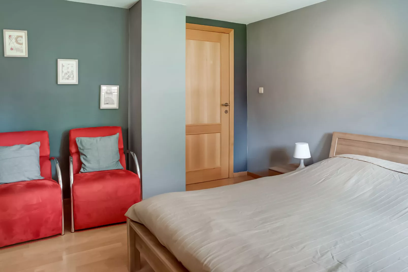 Gîte de 8 personnes avec piscine-Bedroom