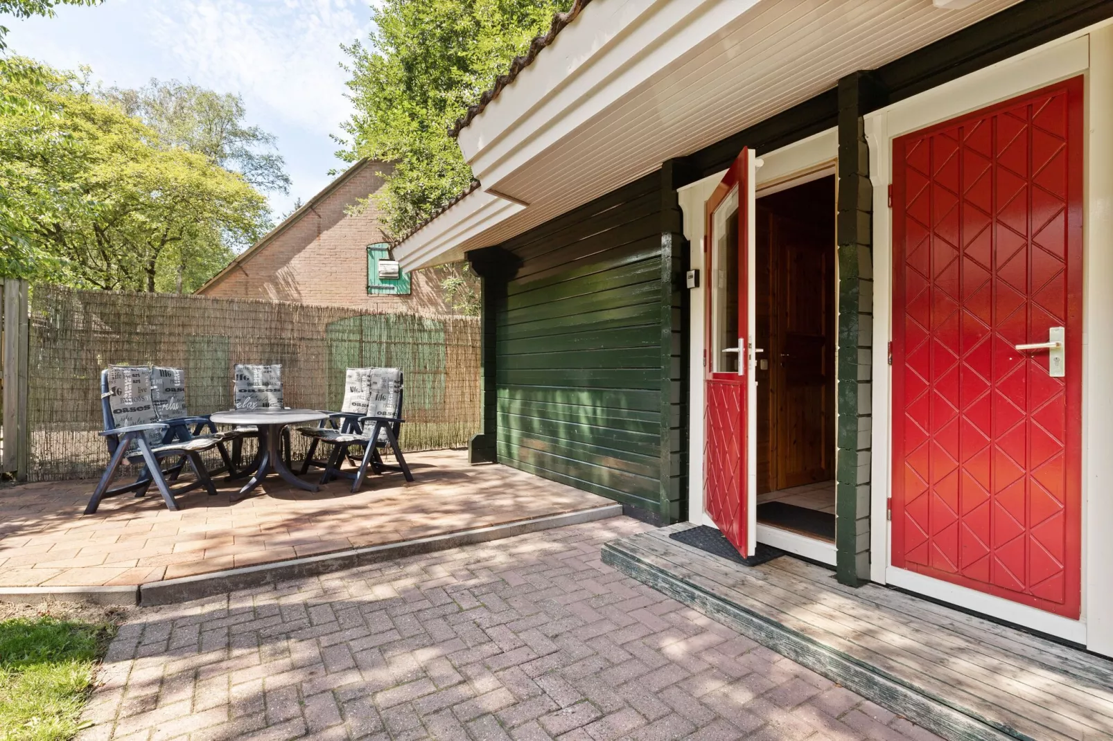 Chalet Veluwemeer-Terrace balcony