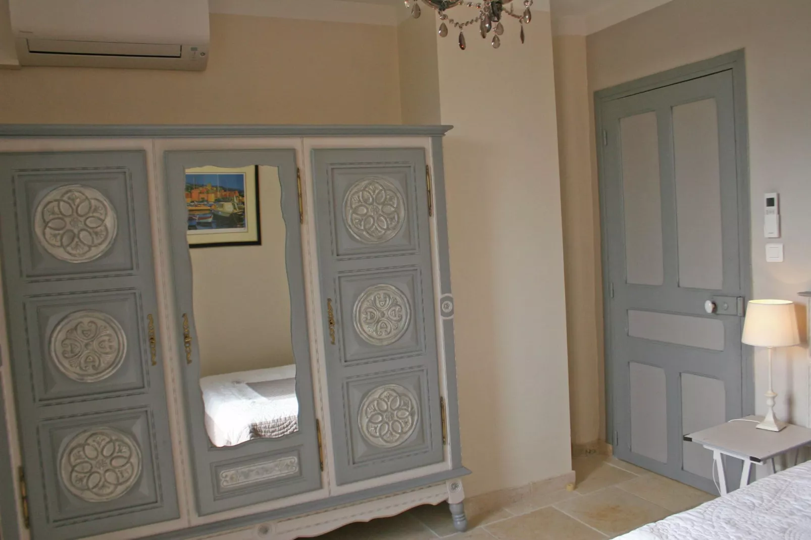 Grande Maison-Bedroom