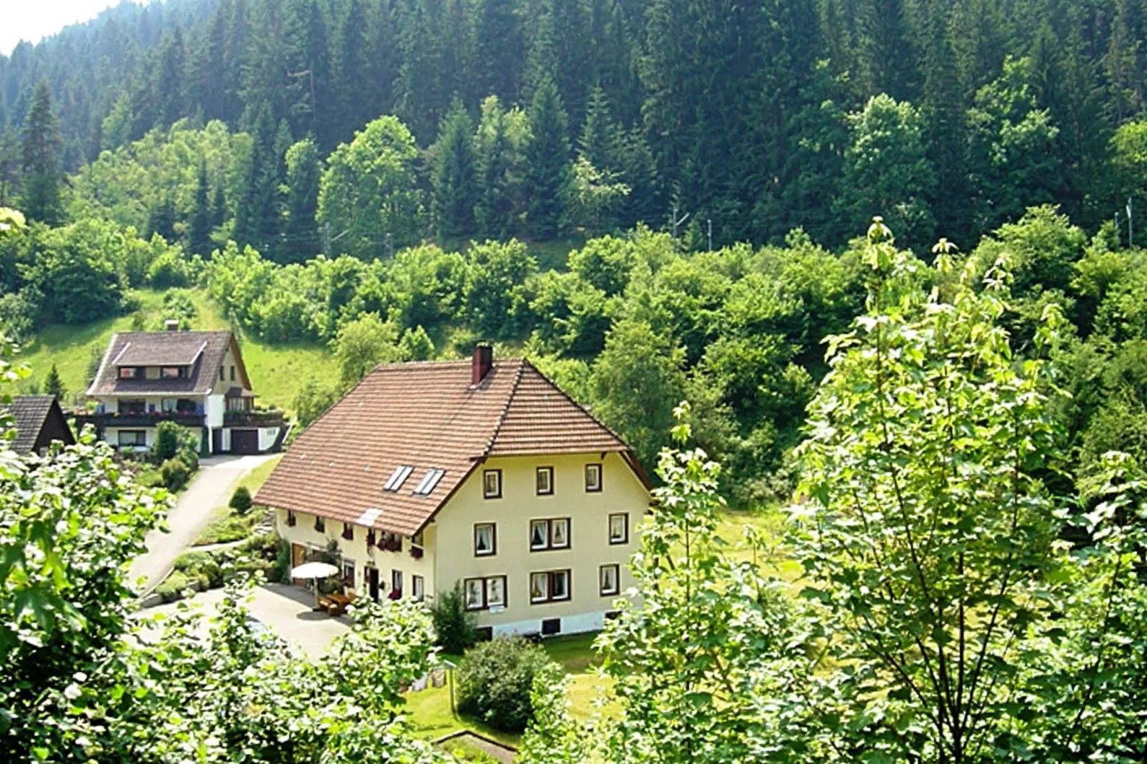 Kirchenbauer-Exterior summer