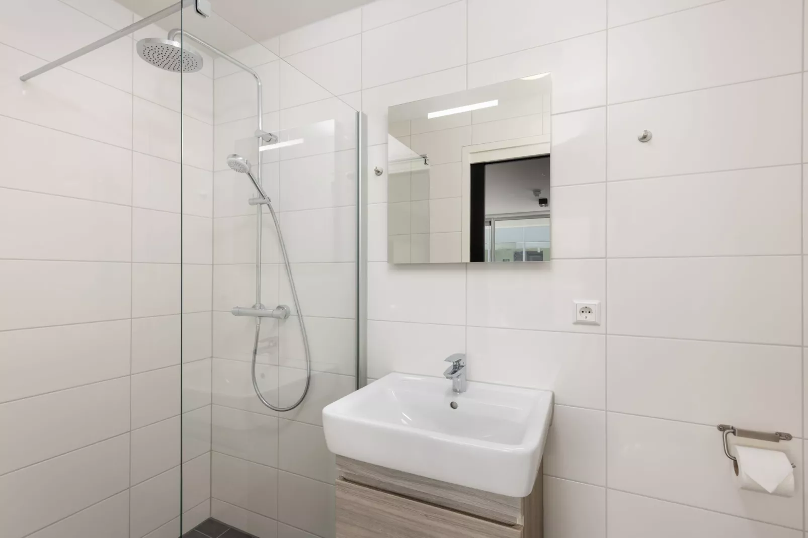 Residentie de Graaf van Egmont 12-Badezimmer