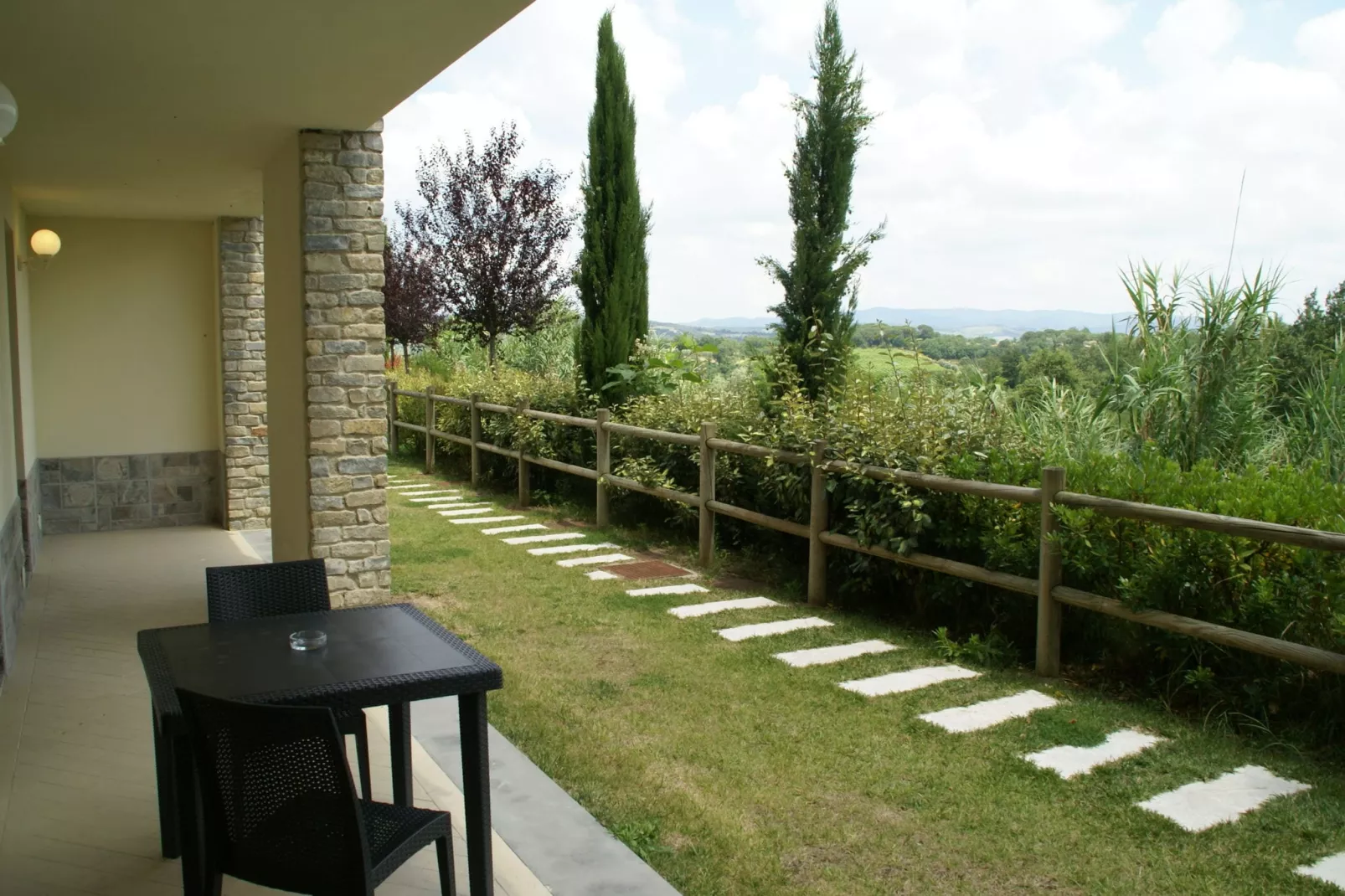 Chianti Village Morrocco M2-Terrace balcony