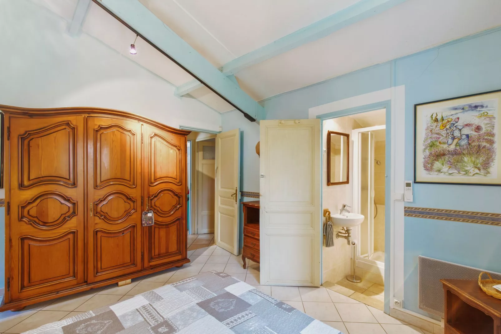 Petite maison-Bedroom