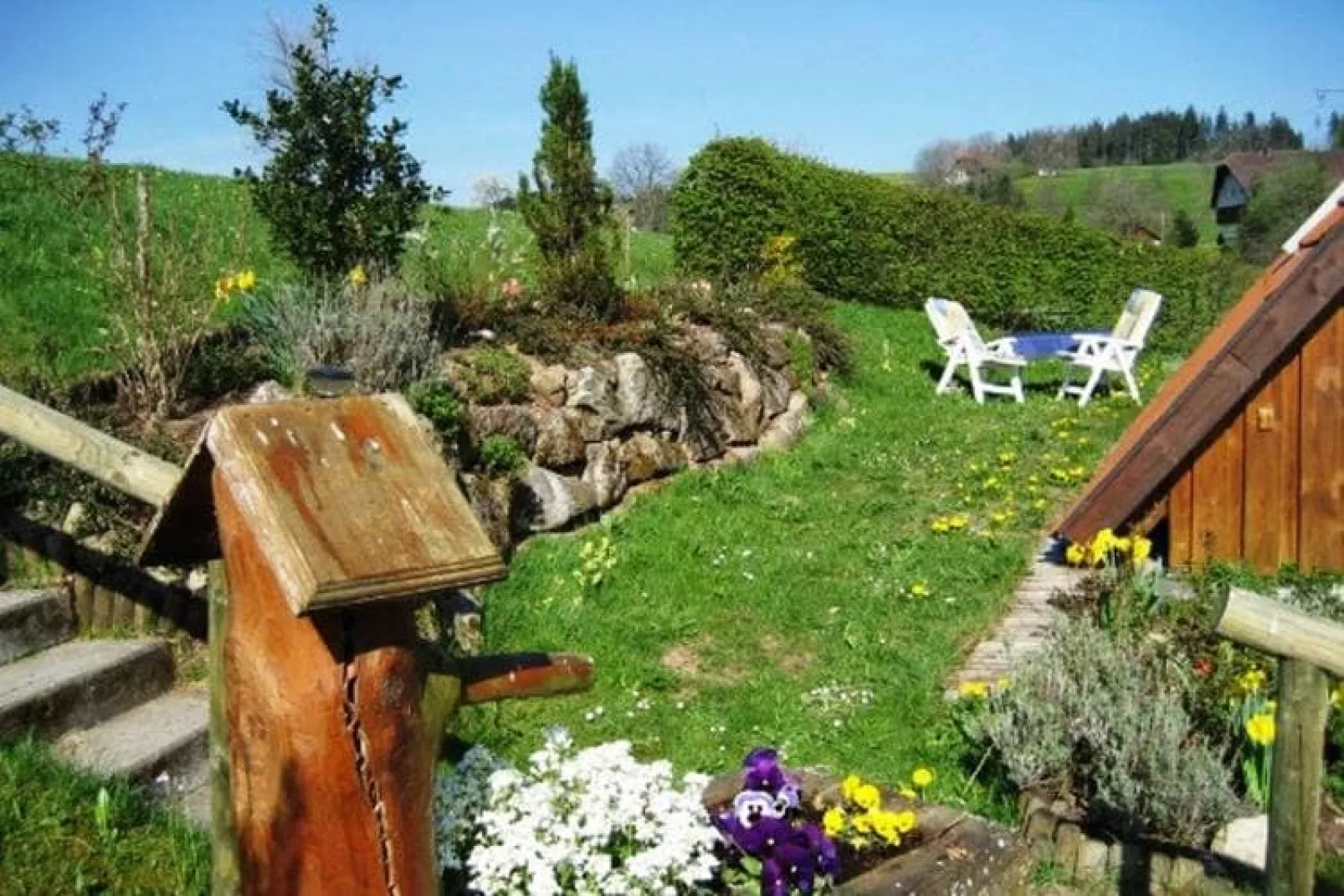 Schwarzwald-Garten Sommer