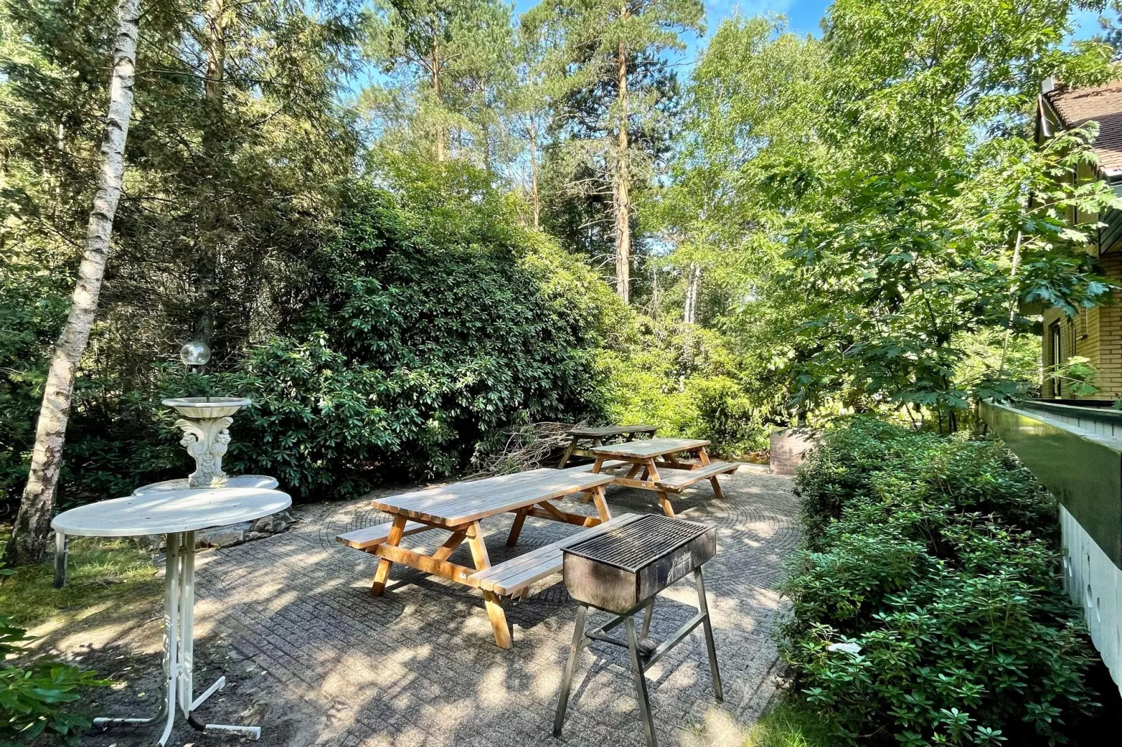 De grove Den-Balcon-terrasse