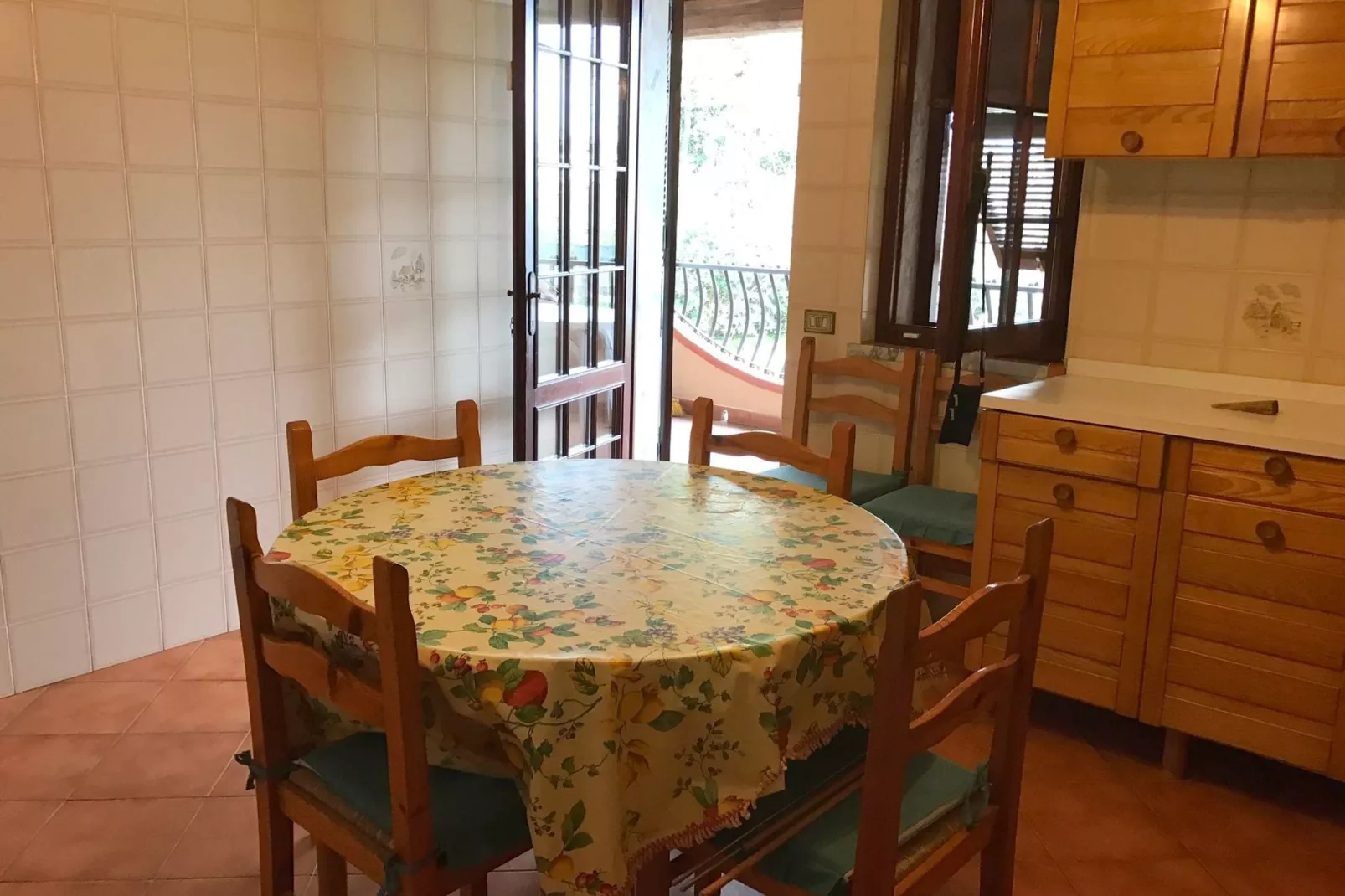 Serena-Dining room