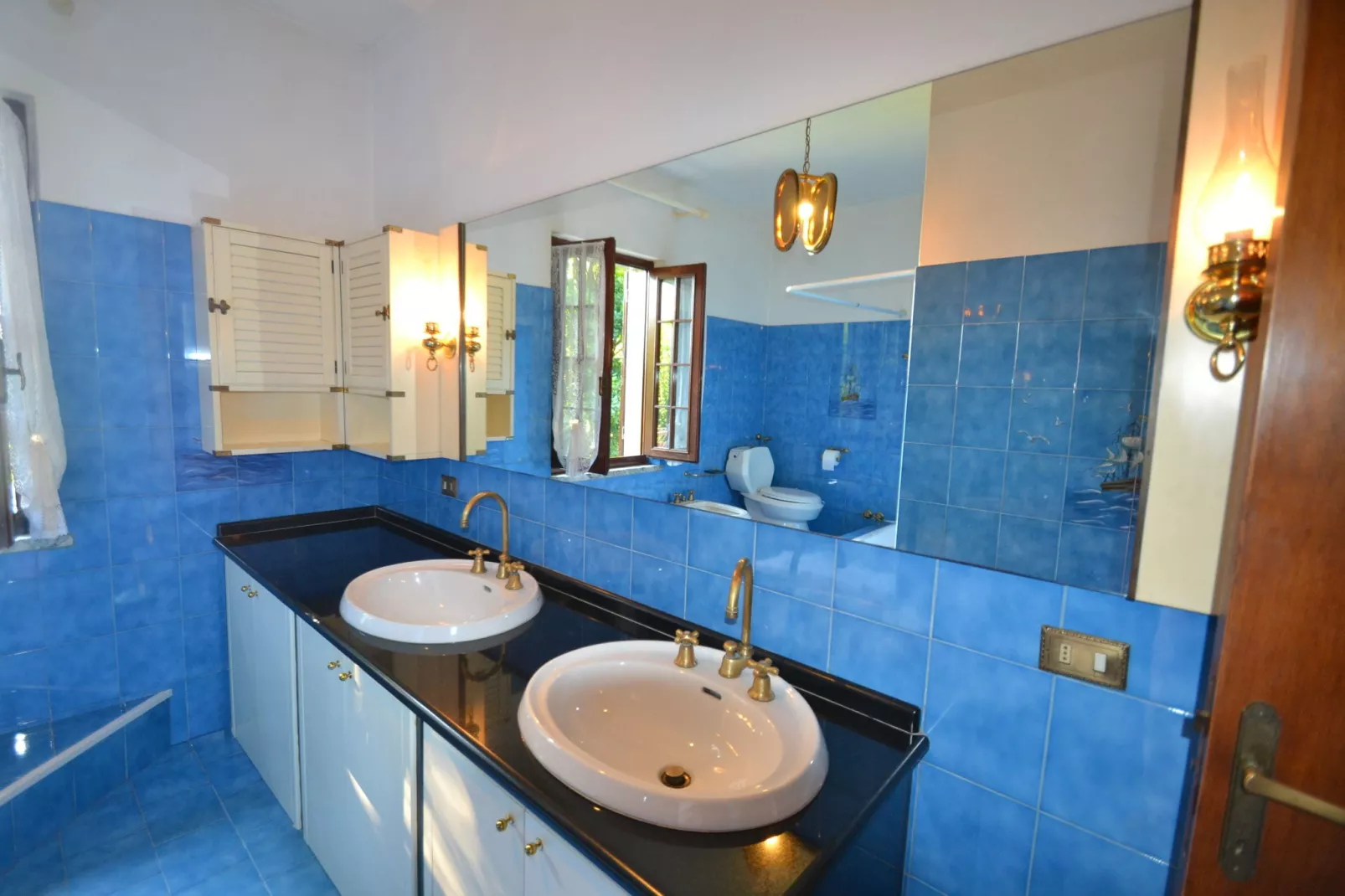 Serena-Bathroom