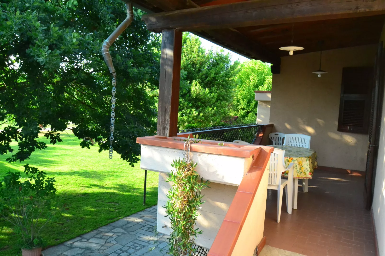 Serena-Terrace balcony