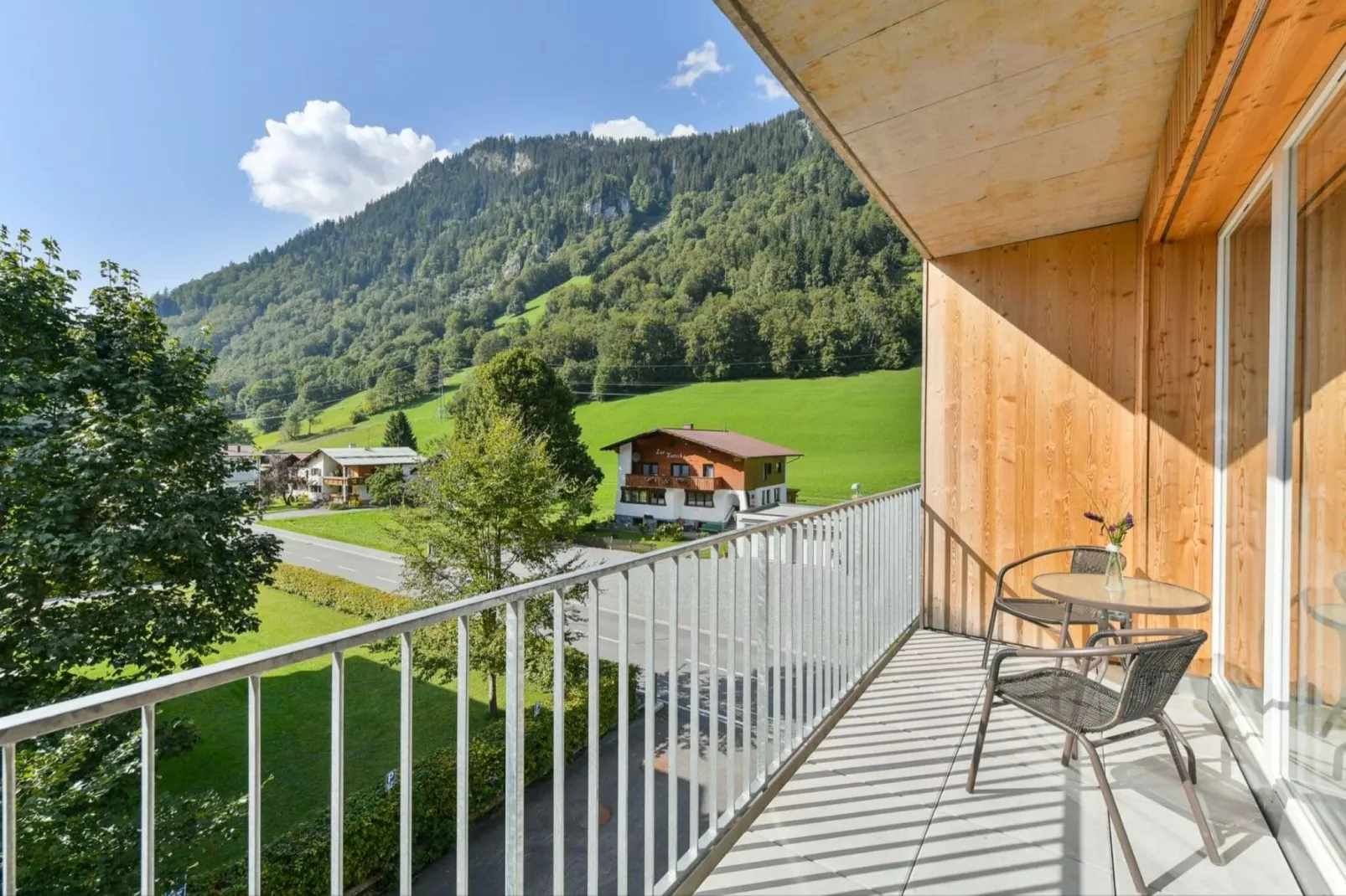 Appartment L-Terrace balcony
