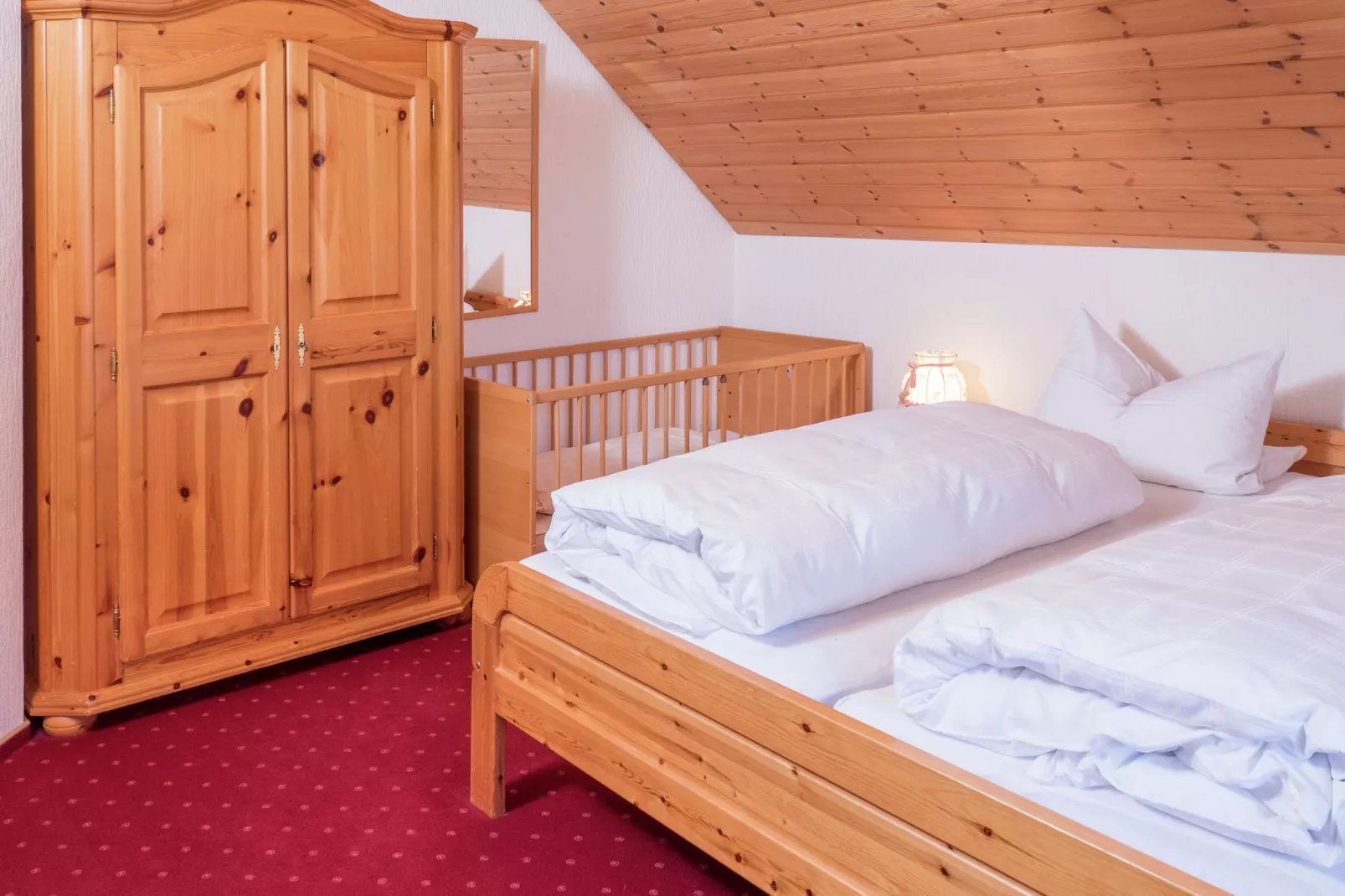 Neukirch-Schlafzimmer