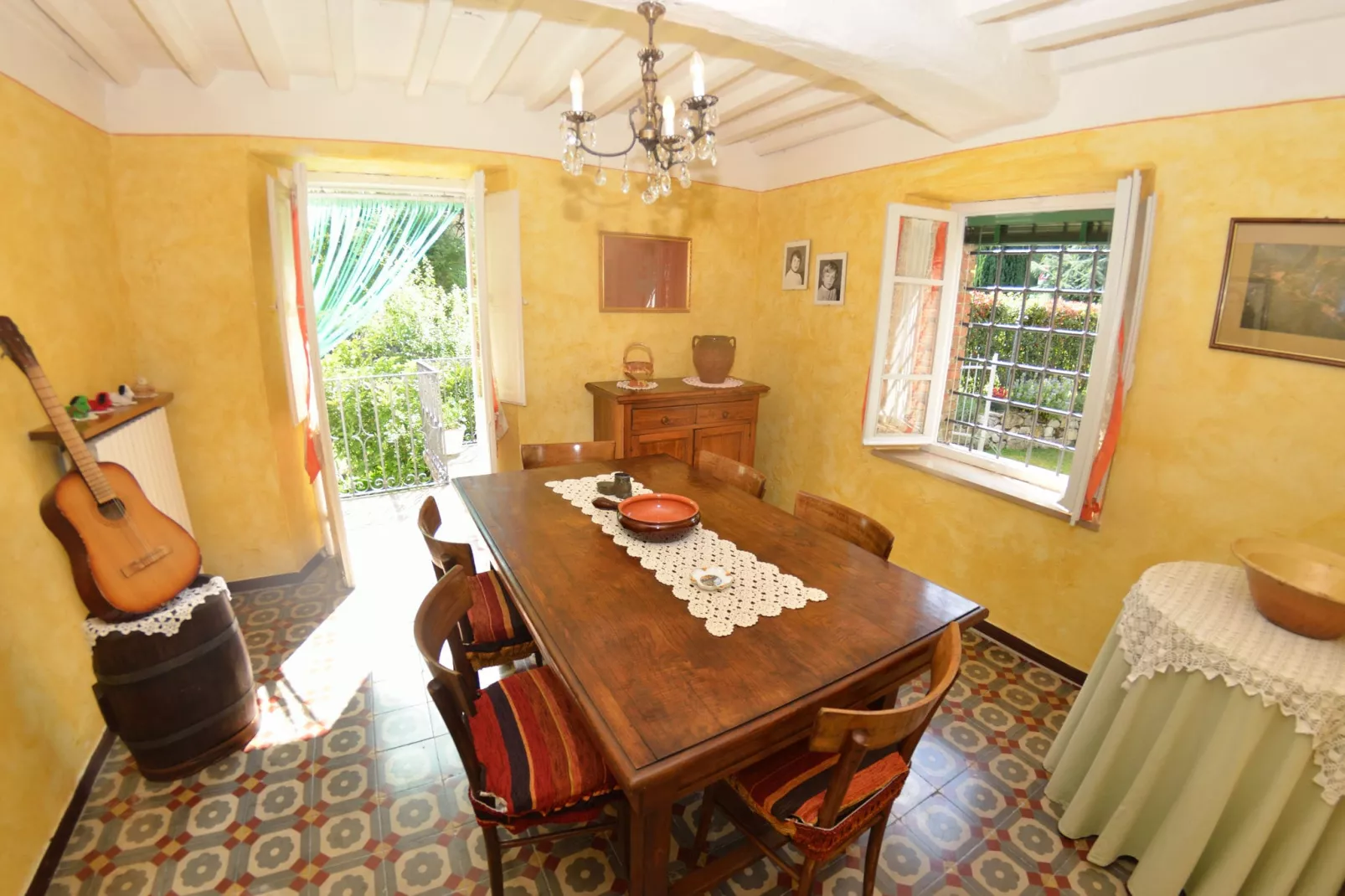Casa Irene-Dining room