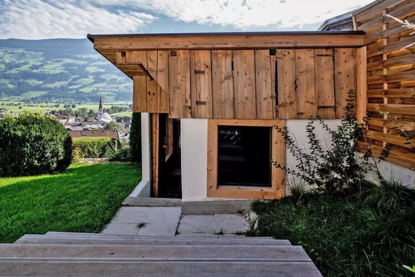 Ferienhaus Marienbergl - 10 Personen-Außenbereich Sommer