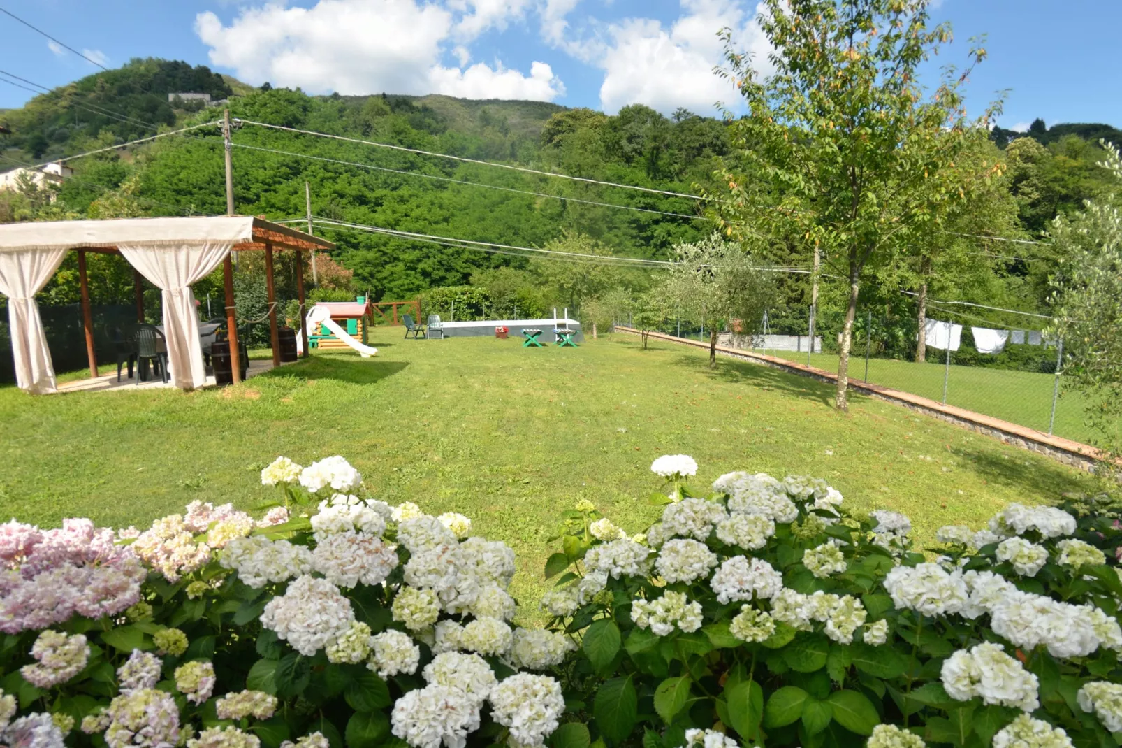 Casa Irene-Gardens summer