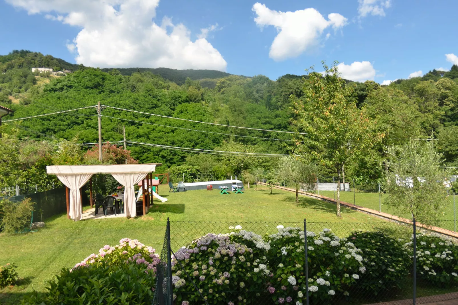 Casa Irene-Gardens summer