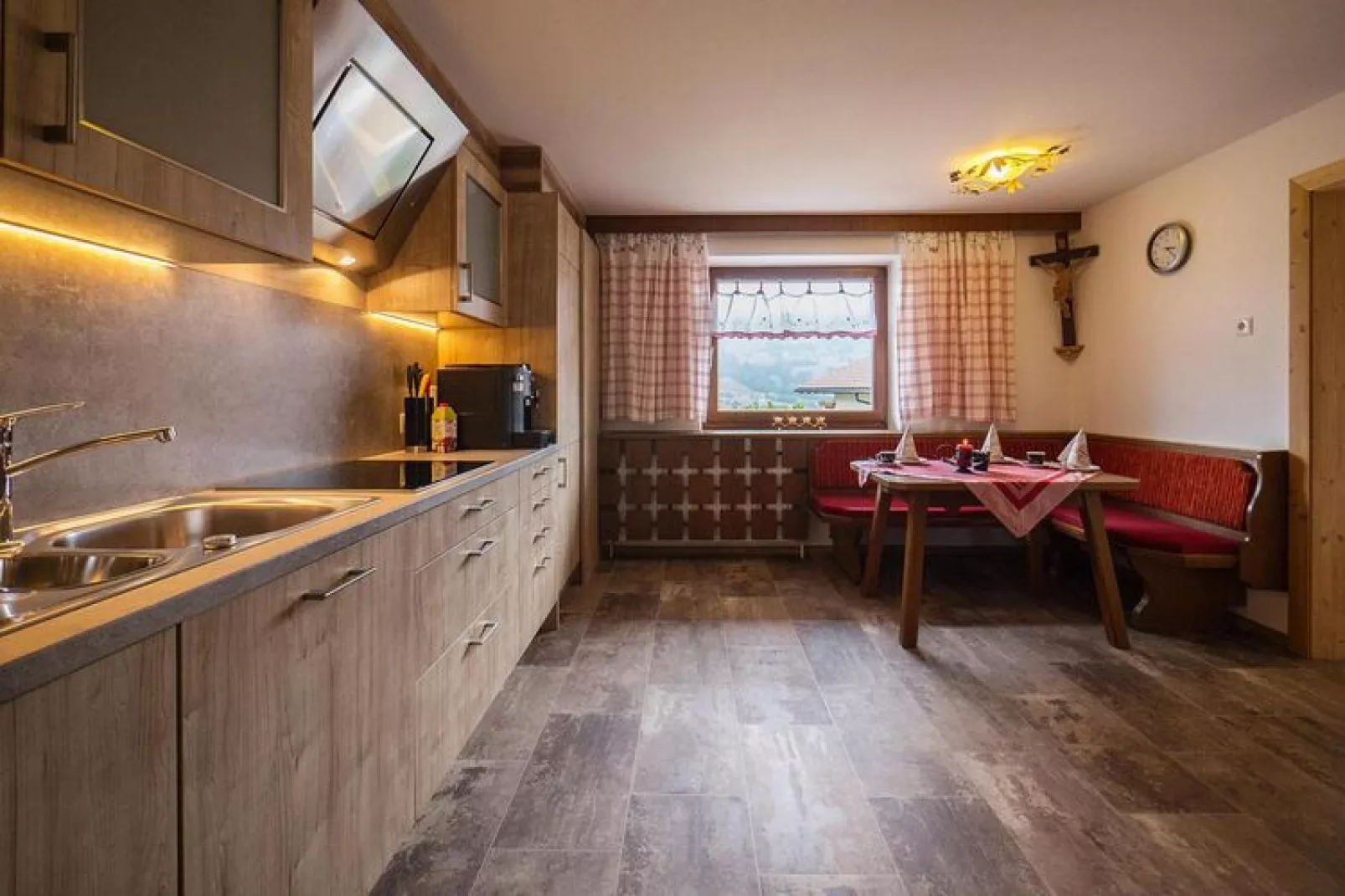 Ferienhaus Marienbergl - 10 Personen-Küche