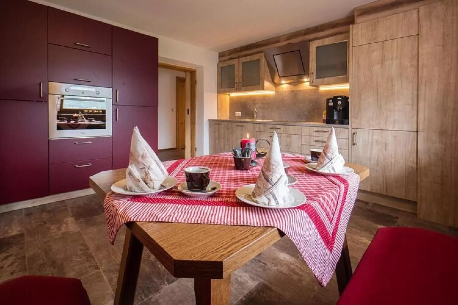 Ferienhaus Marienbergl - 10 Personen-Esszimmer