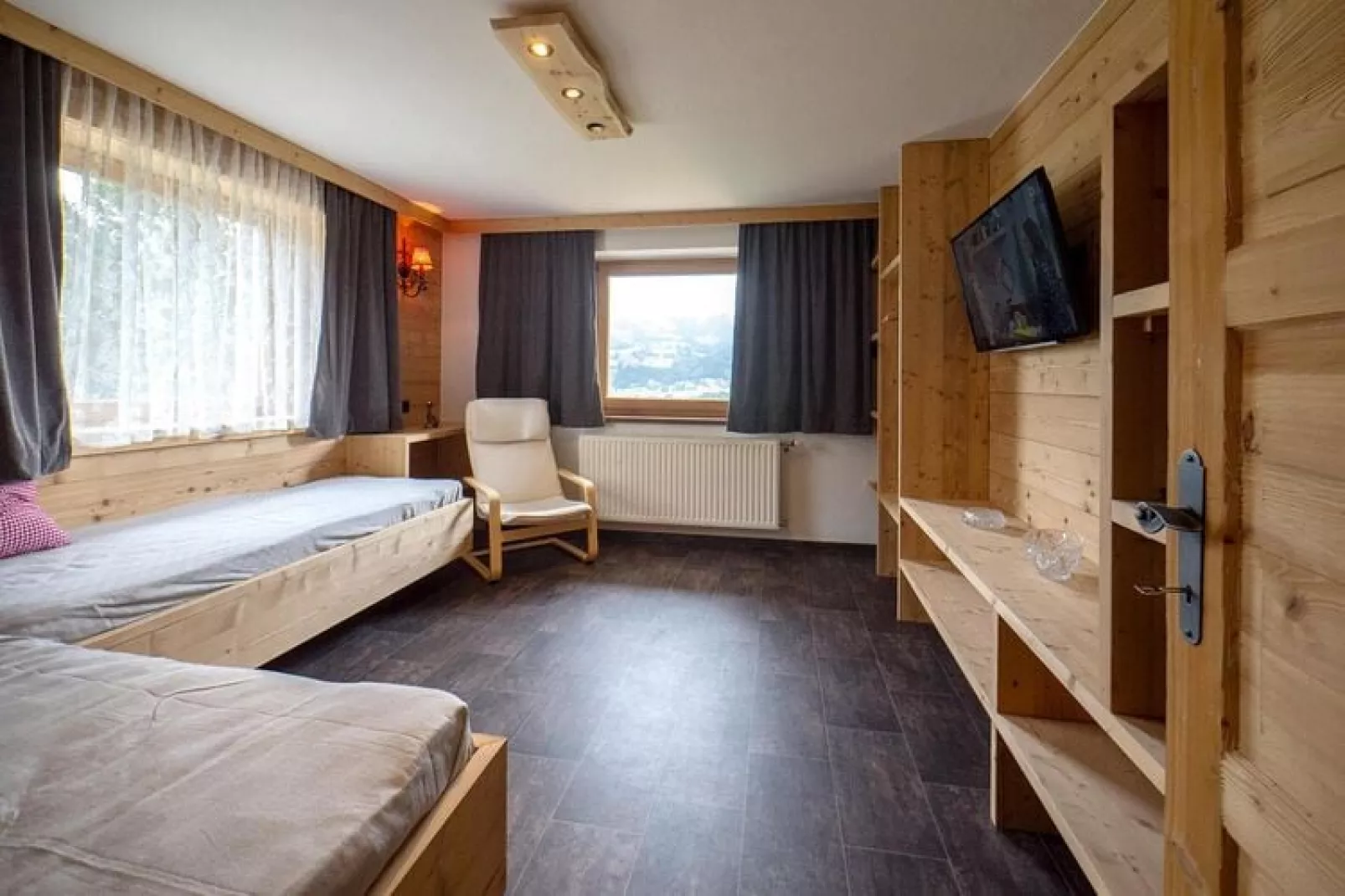 Ferienhaus Marienbergl - 10 Personen-Schlafzimmer