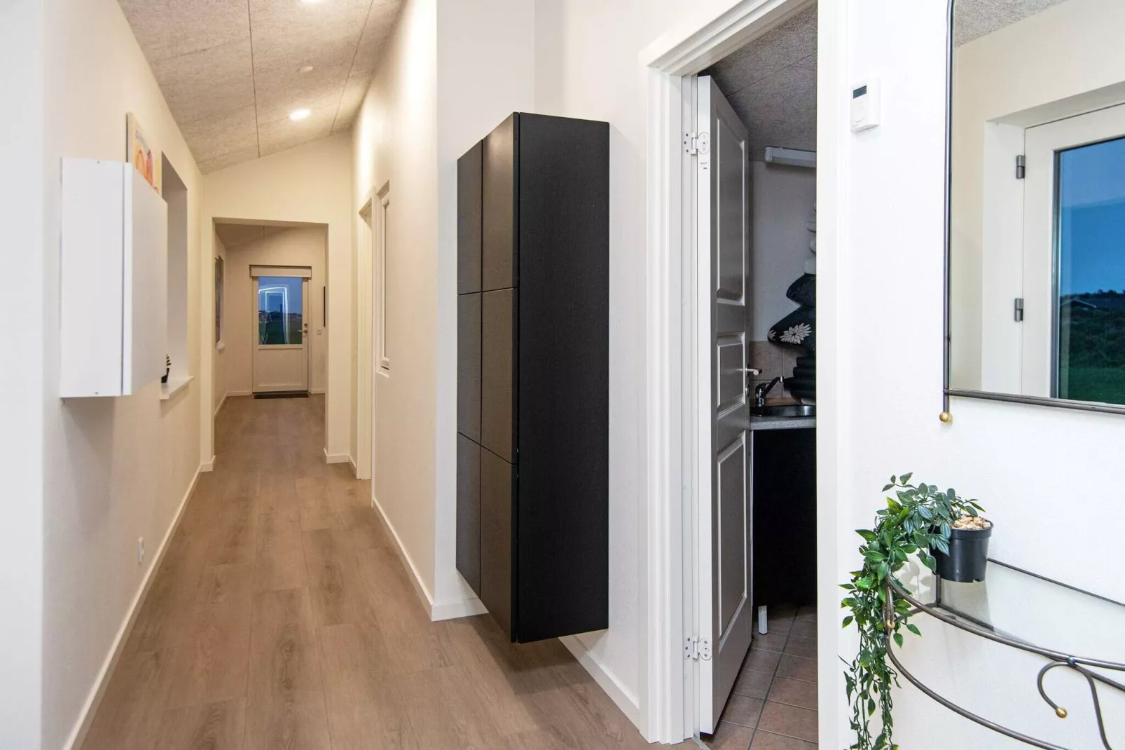 14 person holiday home in Ringkøbing-Indoor