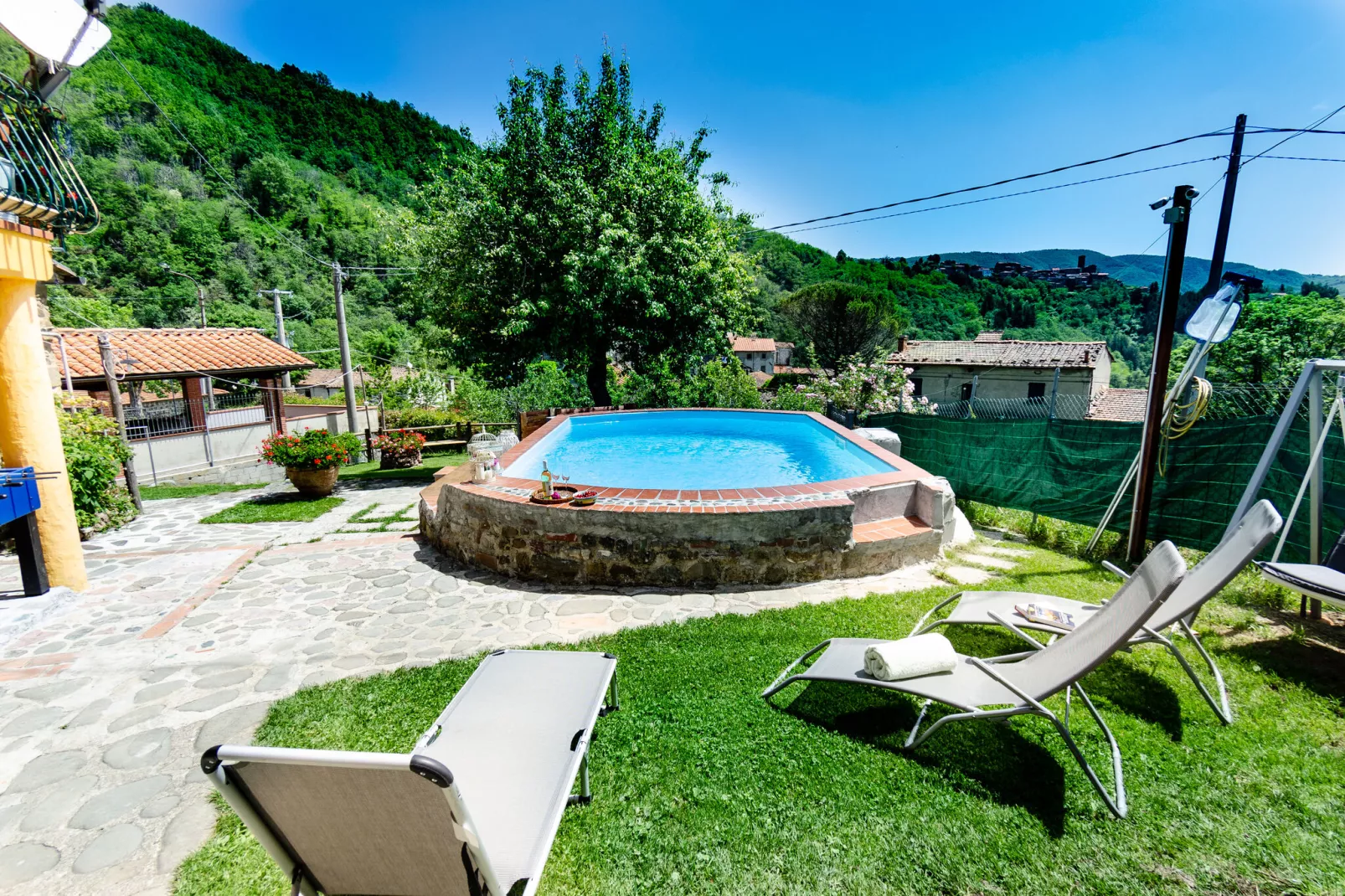 Renzo-Pool
