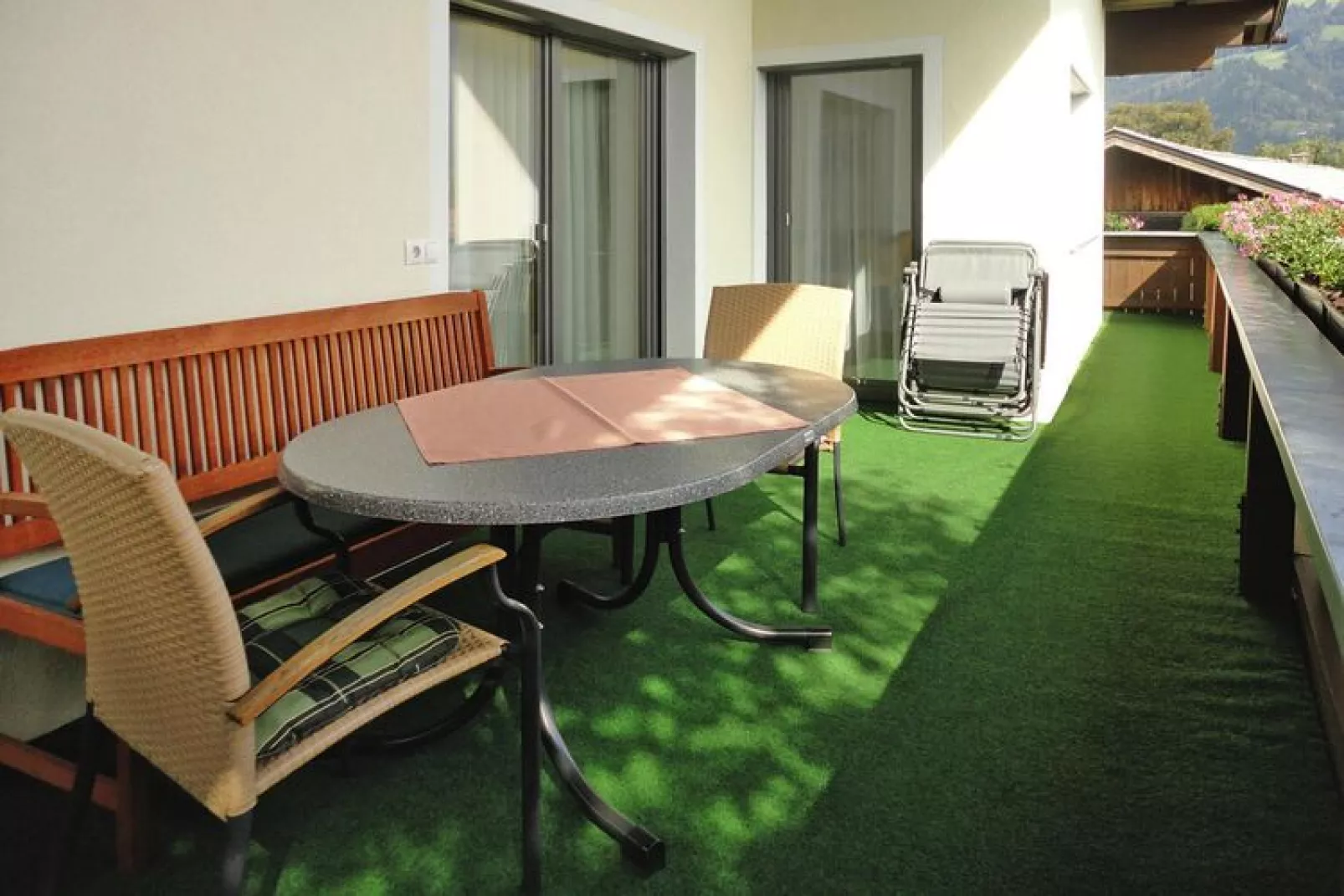 Haus Schwemberger-Terrace