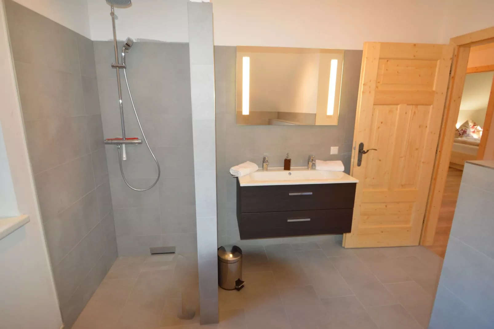 Chalet Ahorn Bad Kleinkirchheim-Bathroom