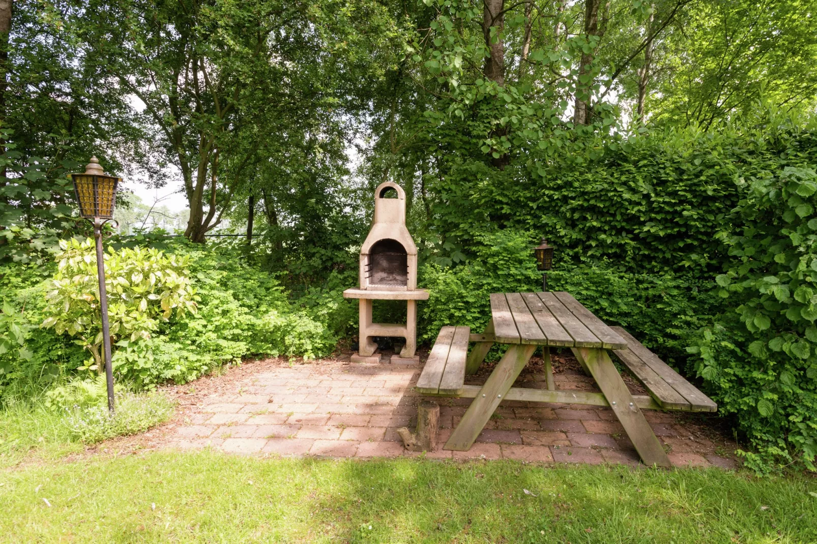 Zonnenberg 34-Gardens summer