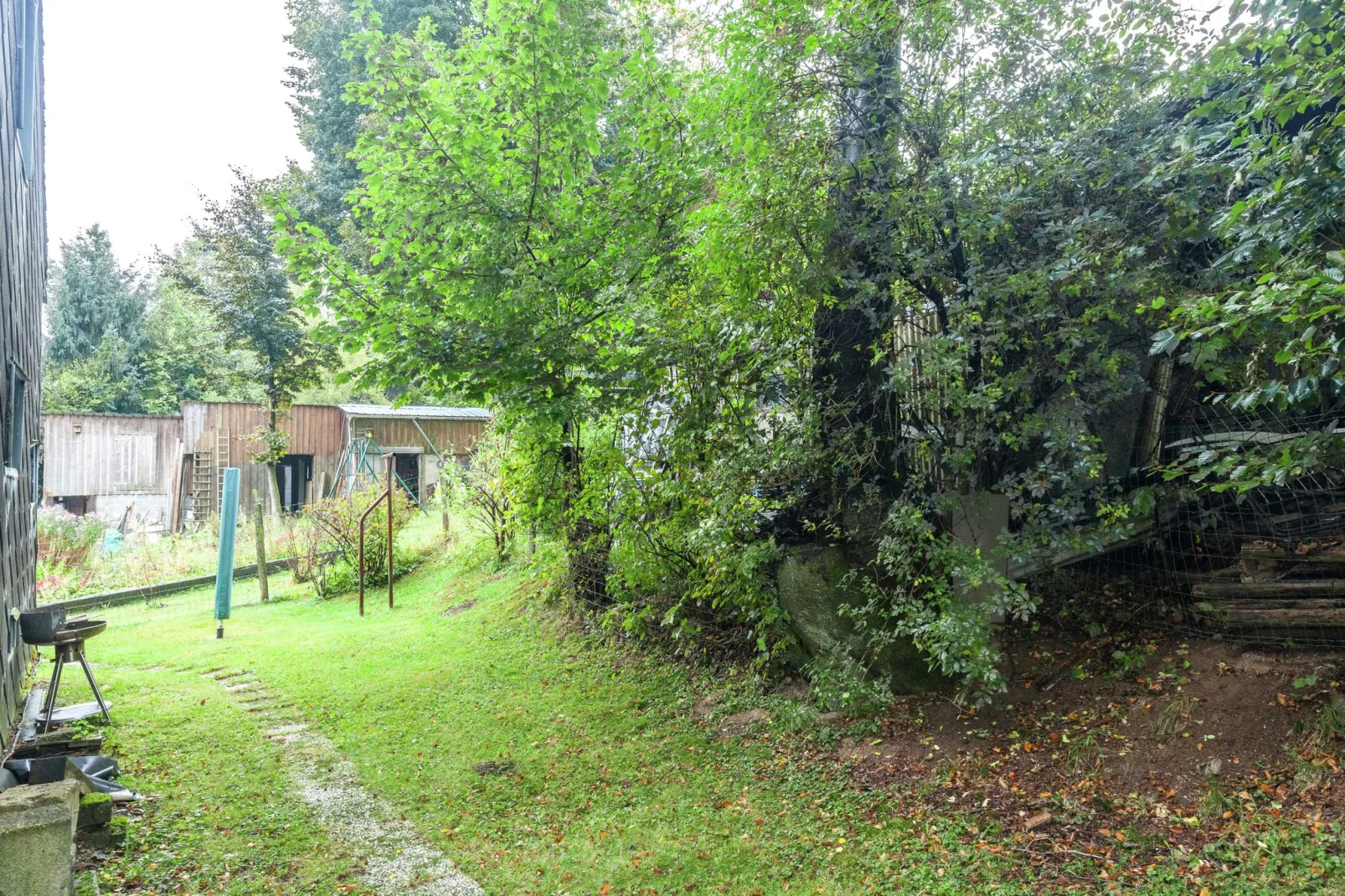 Au bout de l'Ardenne-Gardens summer