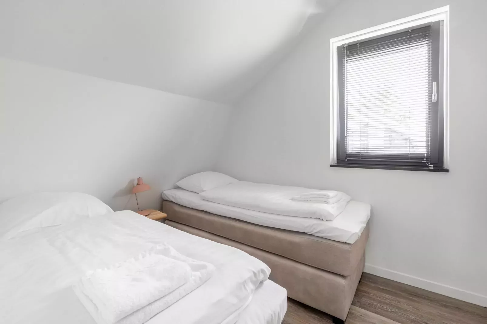Waterland-Bedroom