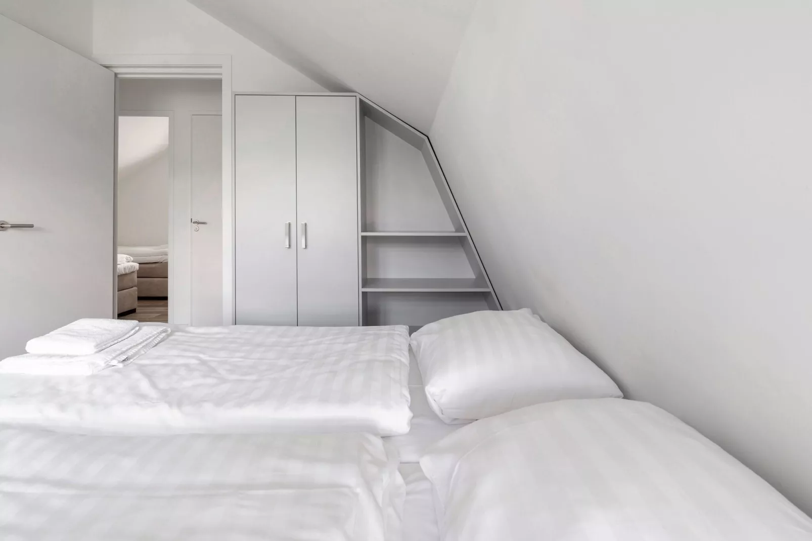 Waterland-Bedroom