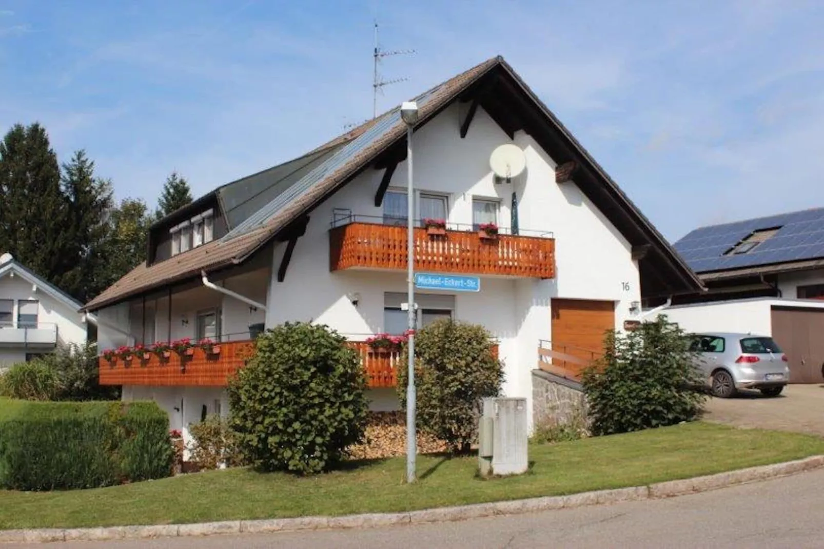 Gästehaus Hauber-Exterior summer
