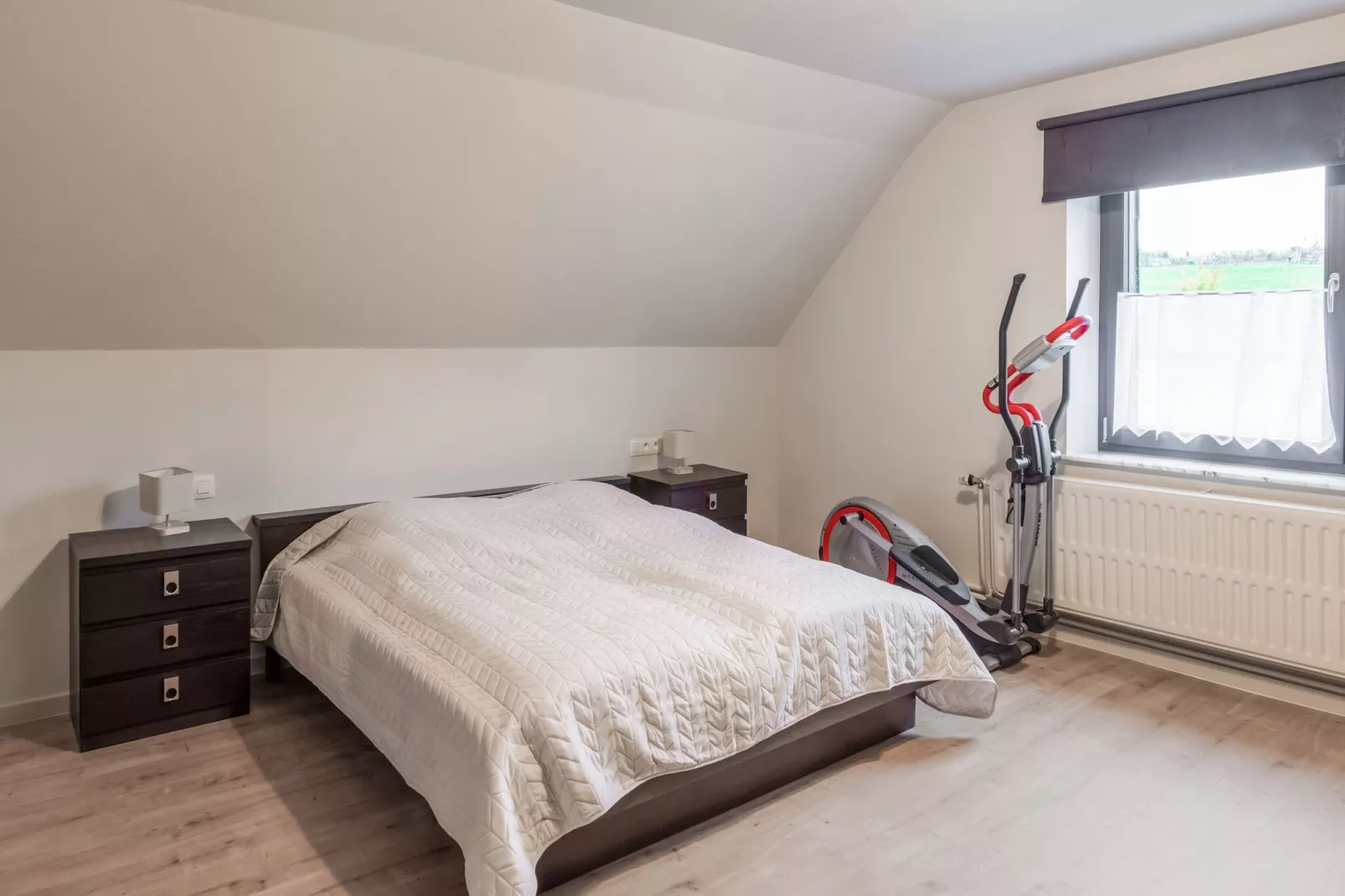 Charmante habitation avec Sauna infrarouge à Wirtzfeld-Bedroom