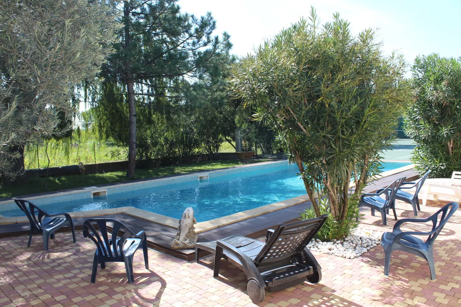 Orange-Pool