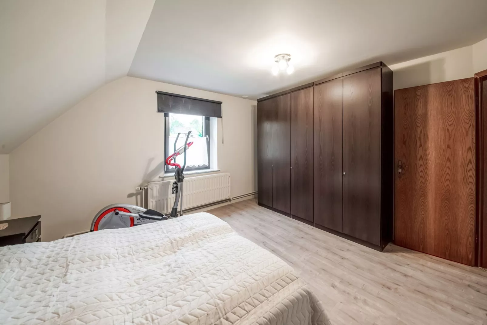 Charmante habitation avec Sauna infrarouge à Wirtzfeld-Bedroom