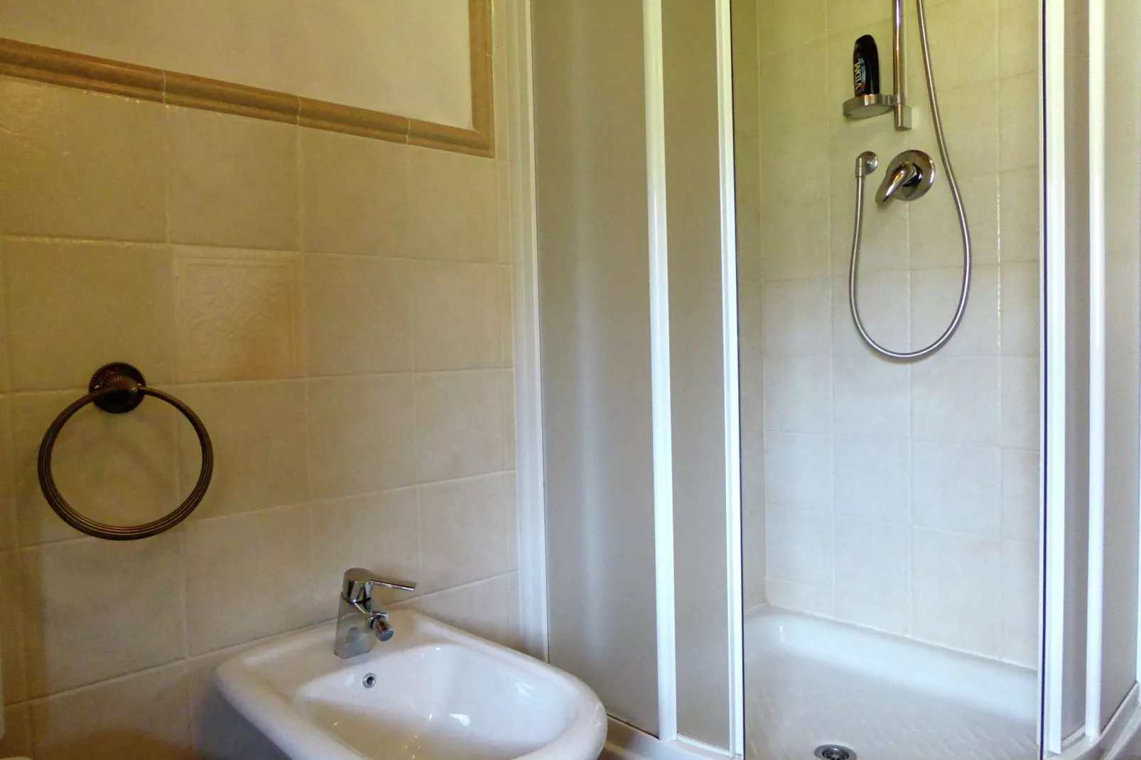 Val Di Lima Romantica-Bathroom