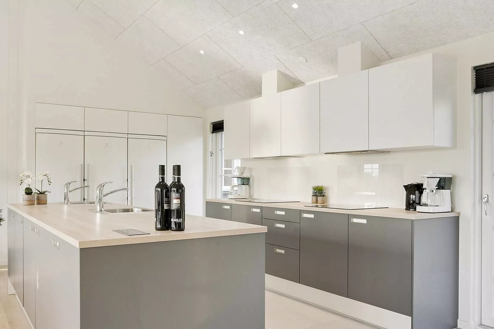 26 person holiday home in Frørup-Indoor