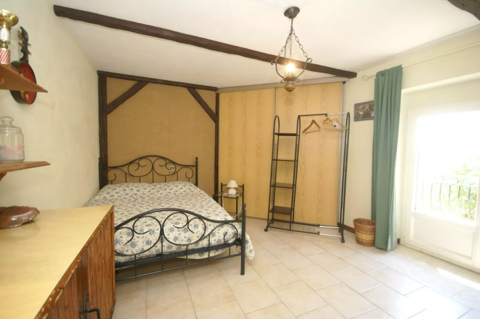 Orange-Bedroom