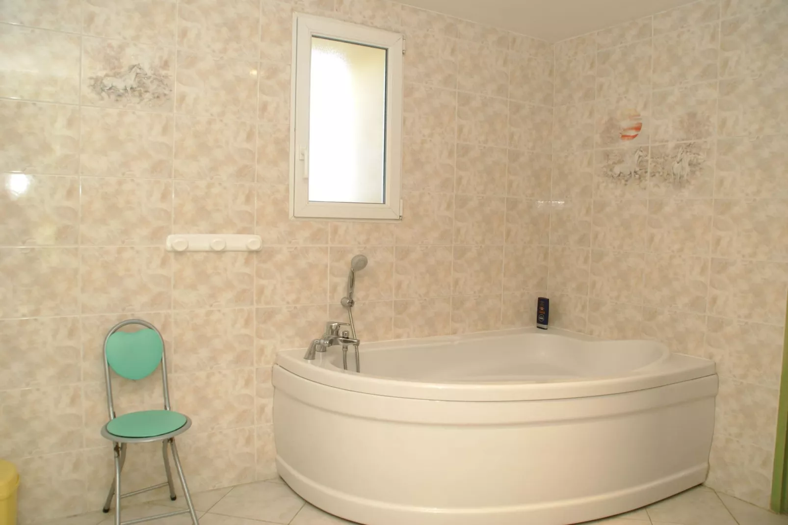 Orange-Bathroom