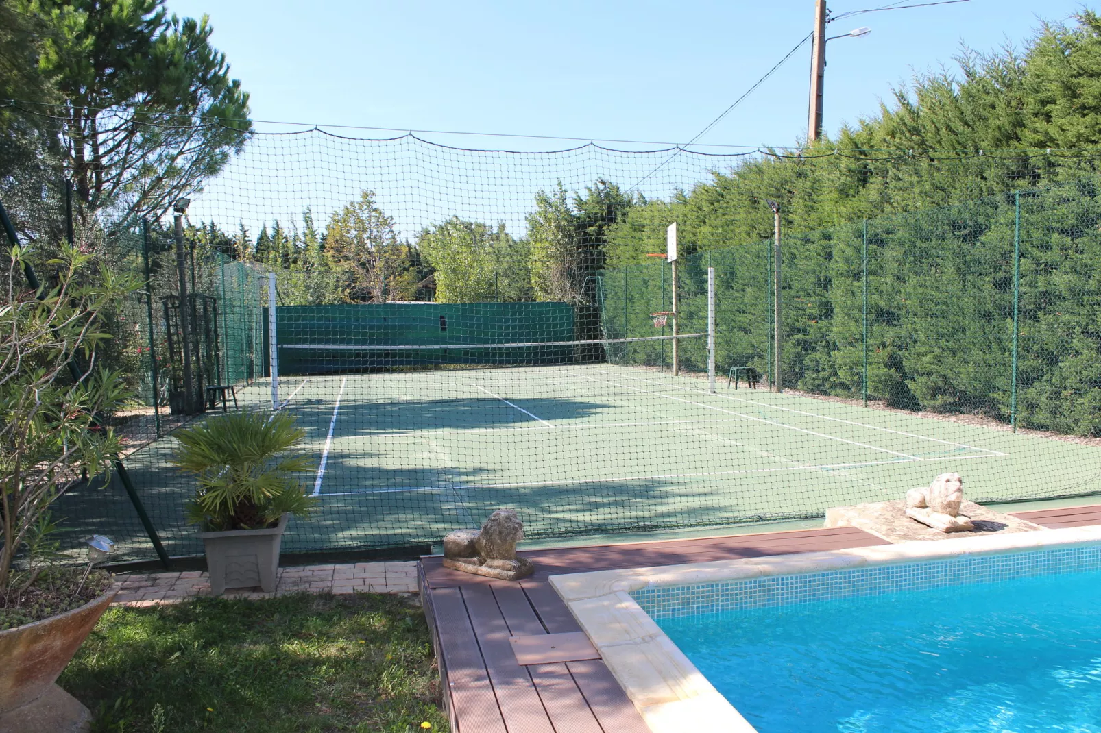 Orange-Facilities