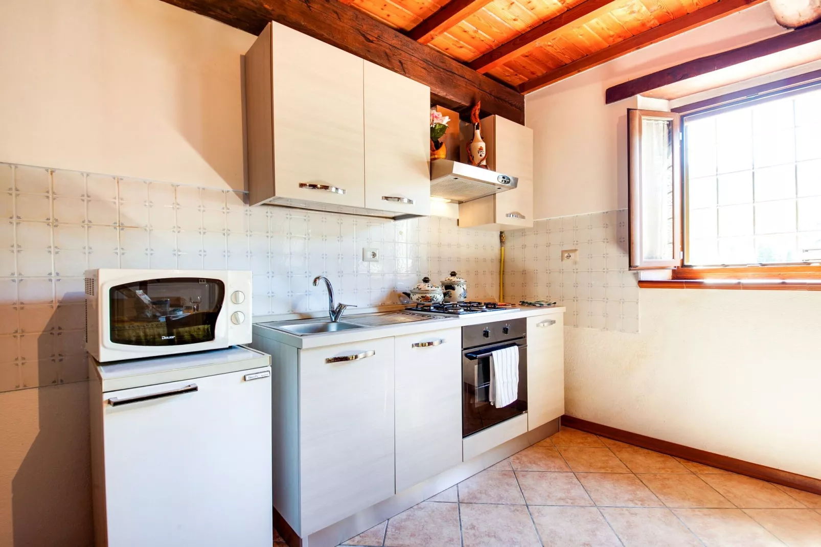 Metato-Kitchen