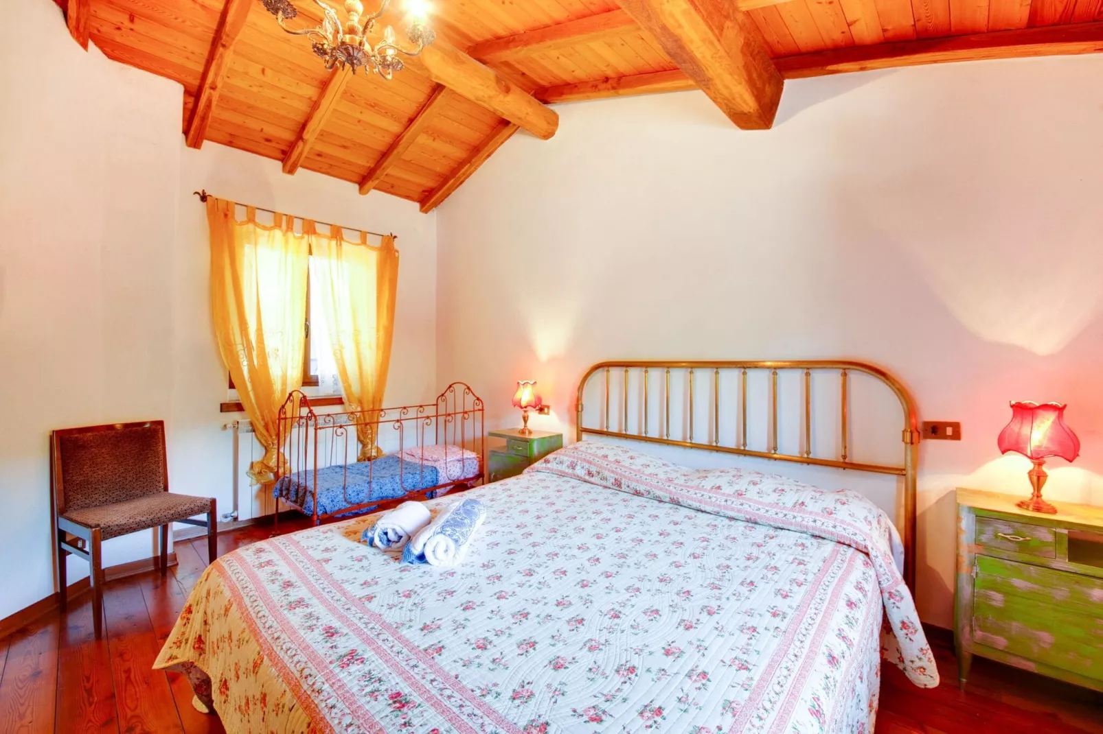 Metato-Bedroom