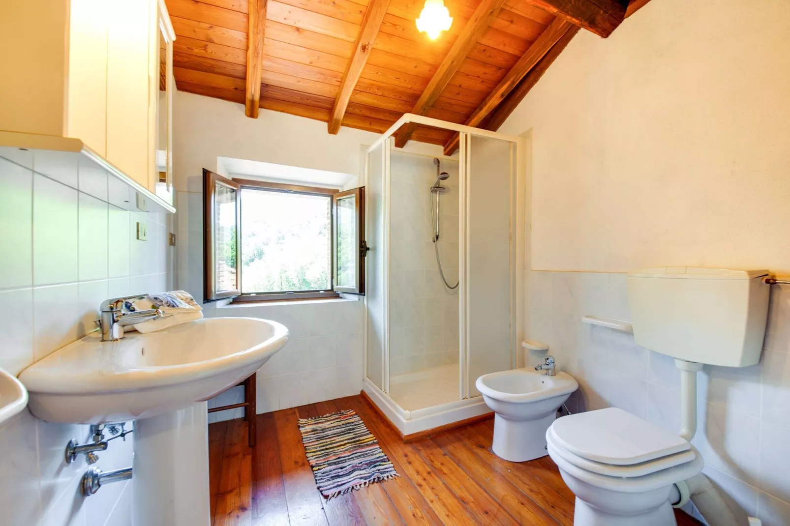 Metato-Bathroom