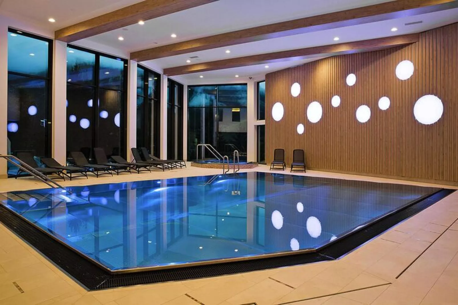 Apart Hotel Goldried - 4 Personen-Pool