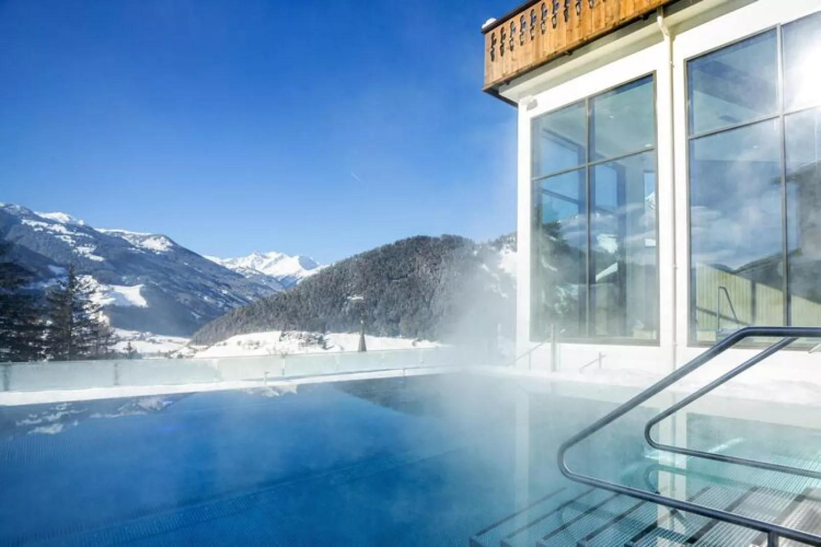 Apart Hotel Goldried - 4 Personen-Pool