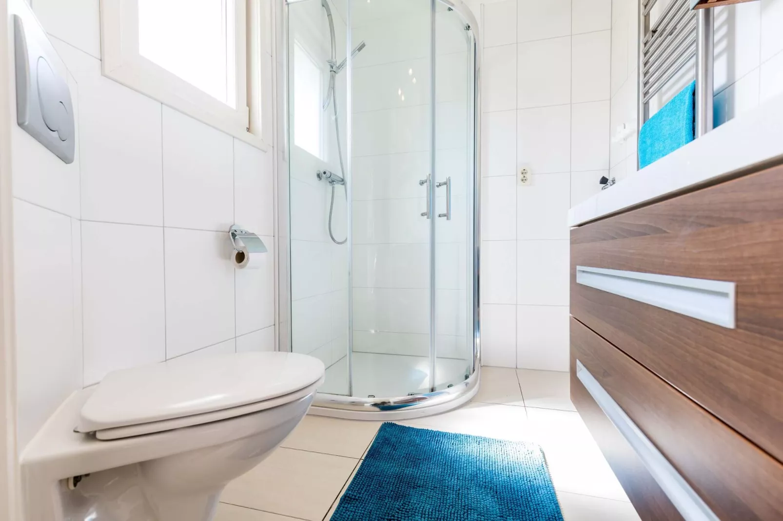 Hackfort 4-Bathroom