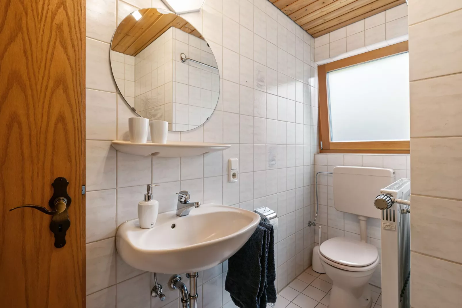 Bernau-Bathroom