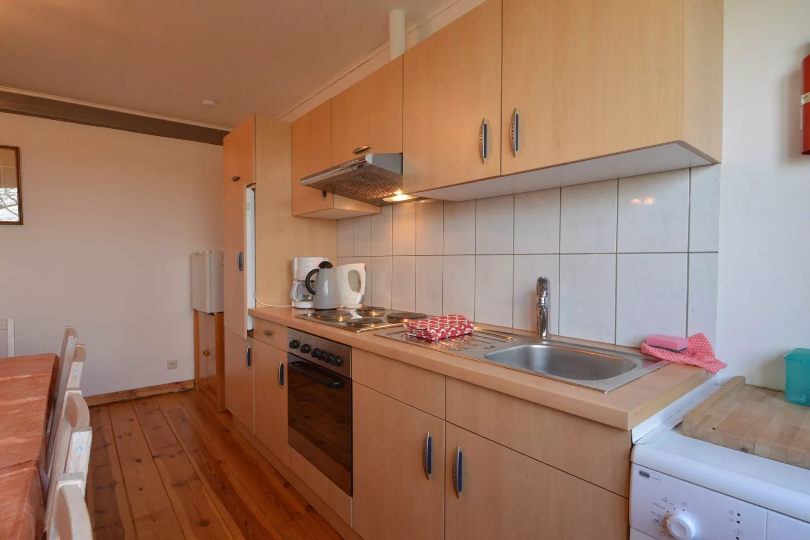 Amel 1-Kitchen